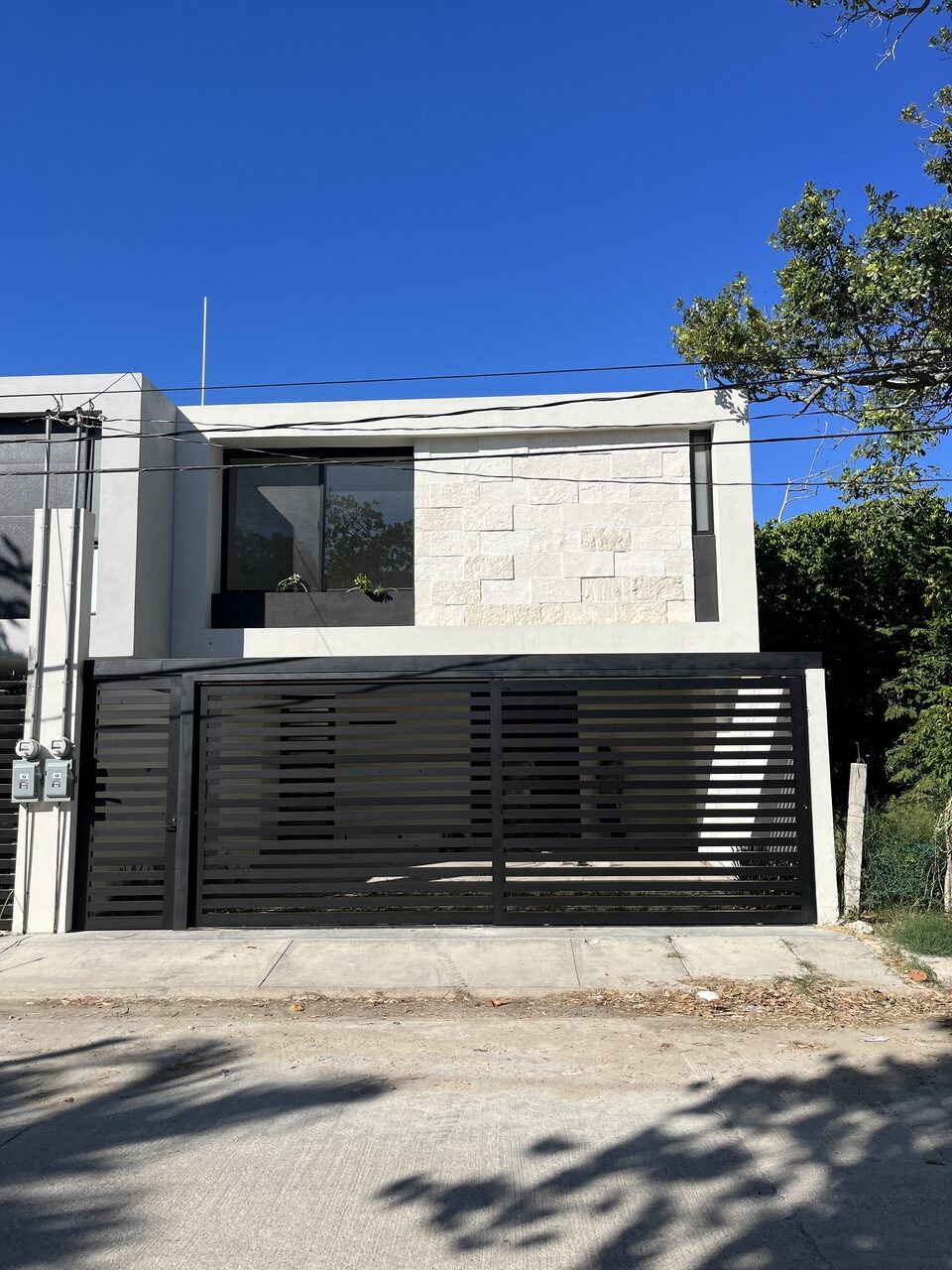 Adecuación para portón